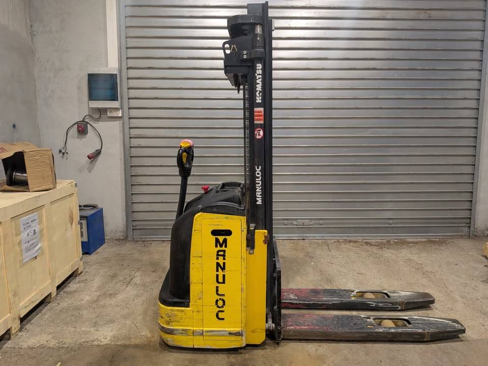 Gerbeur Komatsu – Mât duplex – Très bon état